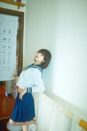 Shika小鹿鹿《短发JK》主题写真：11张全套美图