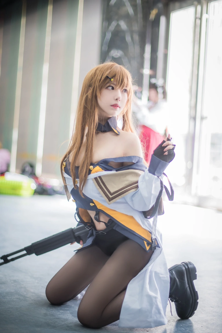 Shika小鹿鹿《少女前线 K2》主题写真：26张全套美图