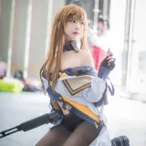 Shika小鹿鹿《少女前线 K2》主题写真：26张全套美图