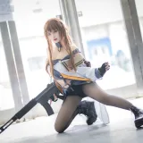 Shika小鹿鹿《少女前线 K2》主题写真：26张全套美图