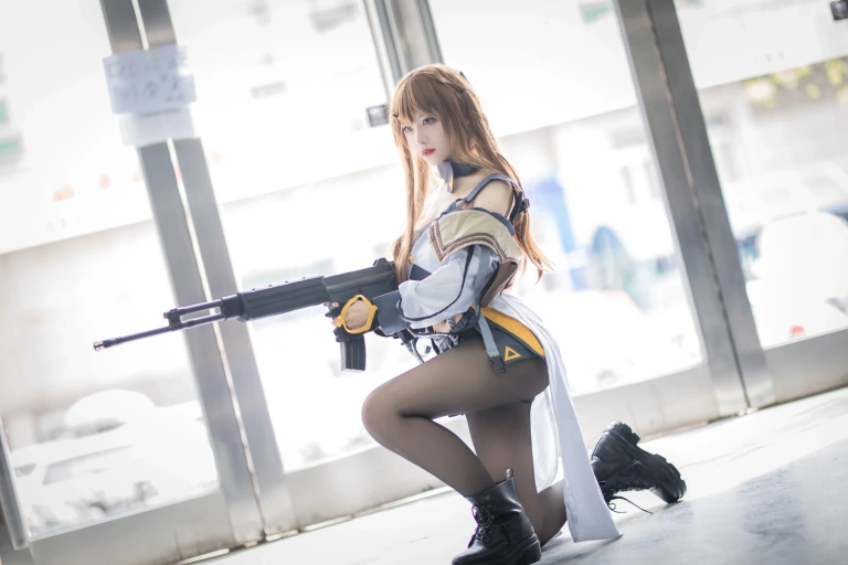 Shika小鹿鹿《少女前线 K2》主题写真：26张全套美图