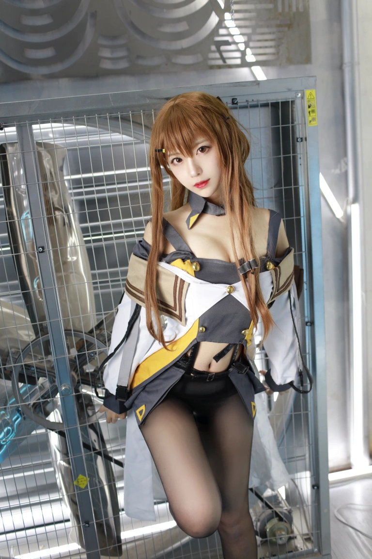 Shika小鹿鹿《少女前线 K2》主题写真：26张全套美图