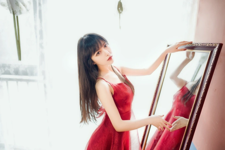 Shika小鹿鹿《Rose》主题写真：8张全套美图