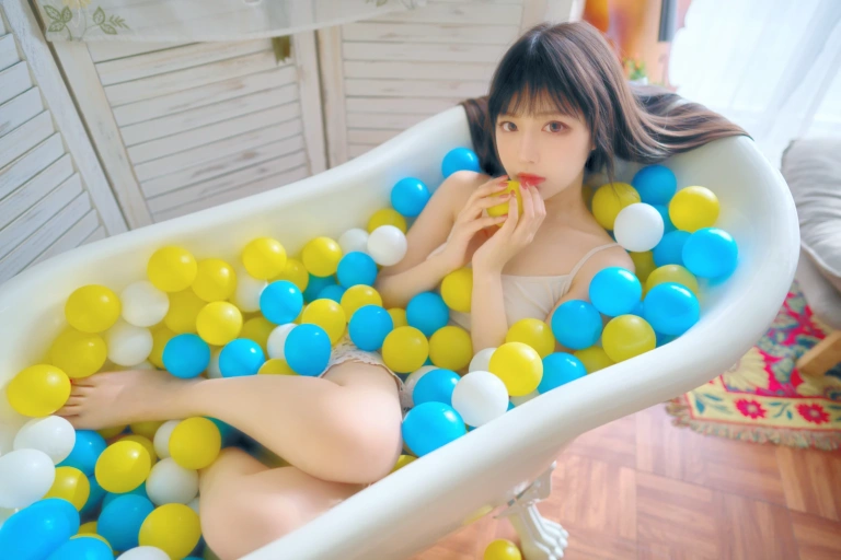Shika小鹿鹿《summer反馈福利》主题写真：4张全套美图