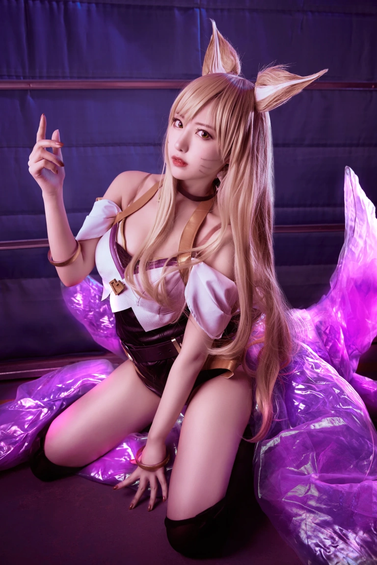 Shika小鹿鹿《阿狸》主题写真：30张全套美图