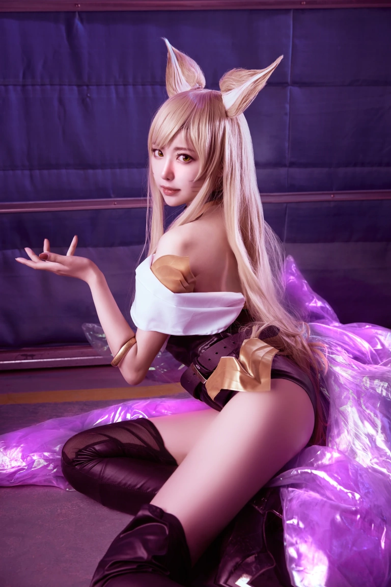 Shika小鹿鹿《阿狸》主题写真：30张全套美图