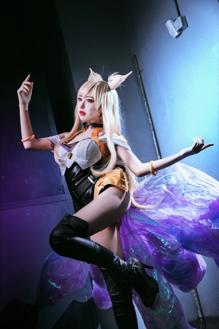 Shika小鹿鹿《阿狸》主题写真：30张全套美图