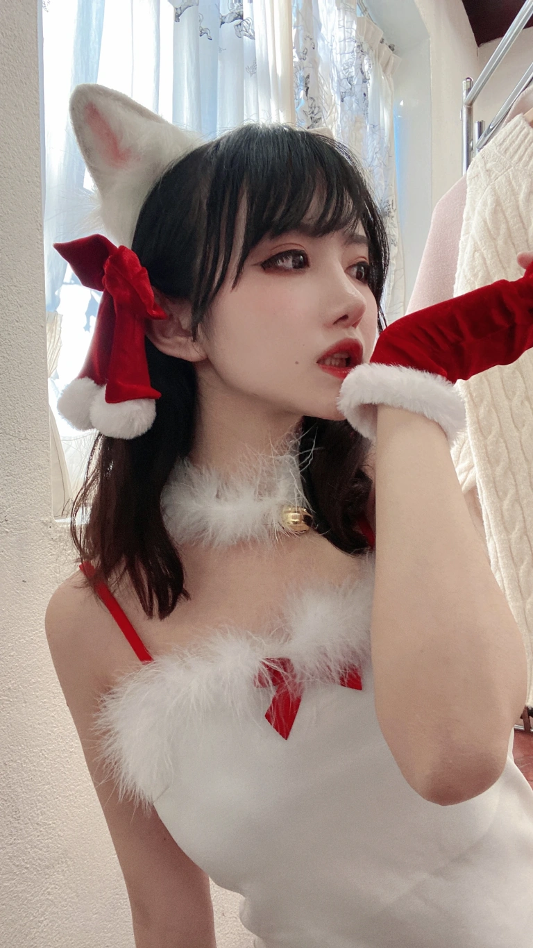 Shika小鹿鹿《圣诞四套合集》主题写真：42张全套美图