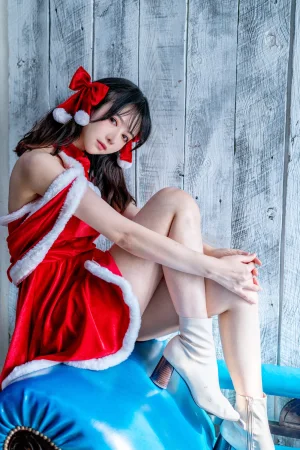 Shika小鹿鹿《圣诞四套合集》主题写真：42张全套美图