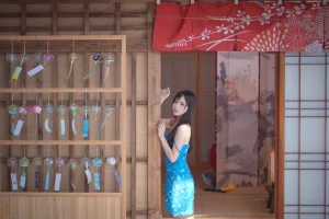 Shika小鹿鹿《蓝裙子》主题写真：16张全套美图