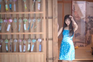 Shika小鹿鹿《蓝裙子》主题写真：16张全套美图