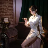 Shika小鹿鹿《中秋旗袍》主题写真：12张全套美图
