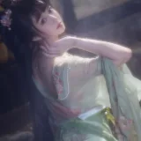 Shika小鹿鹿《不早朝》主题写真：28张全套美图，含1个视频