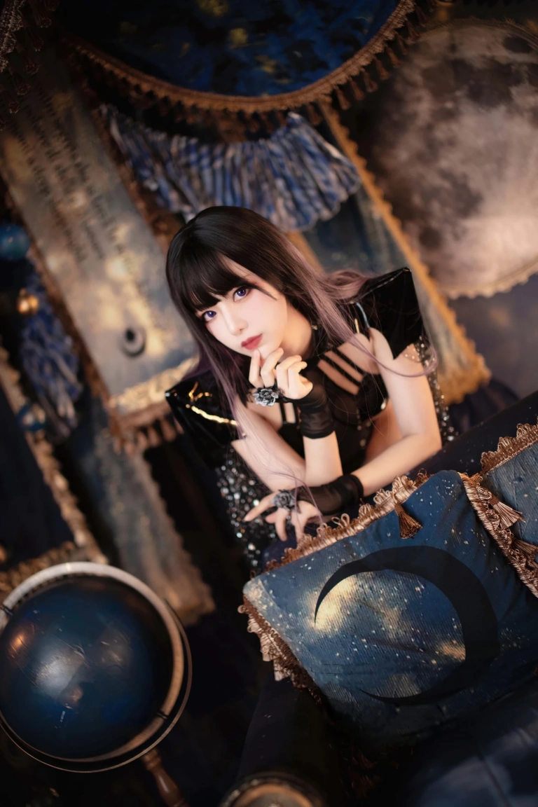 Shika小鹿鹿《万圣节魅魔》主题写真：13张全套美图