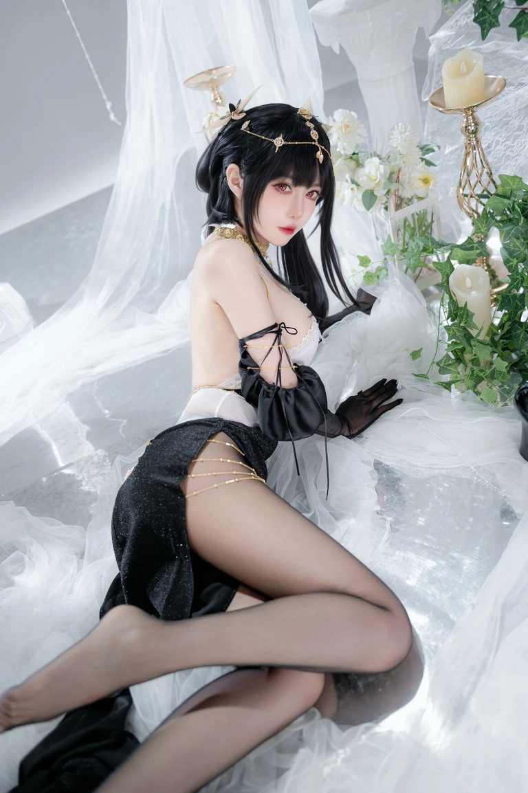 Shika小鹿鹿《碧蓝航线 镇海》主题写真：10张全套美图