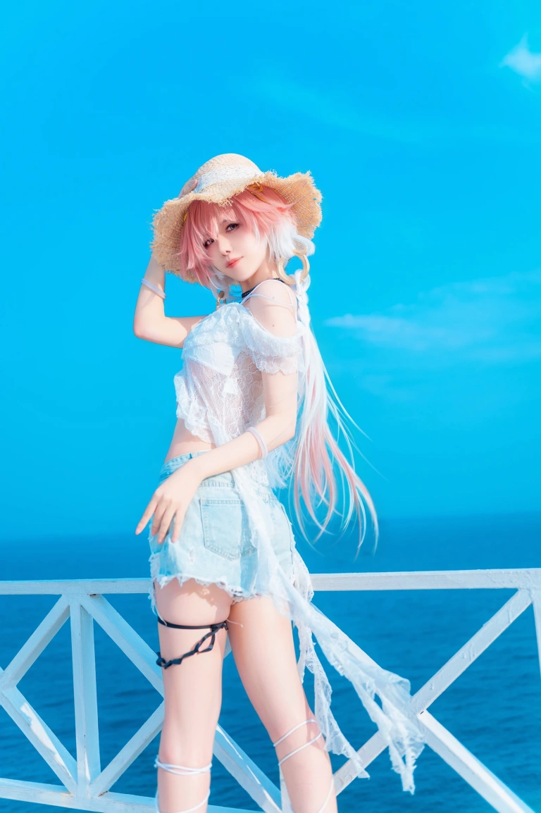 Shika小鹿鹿《鸣潮 长离同人》主题写真：22张全套美图