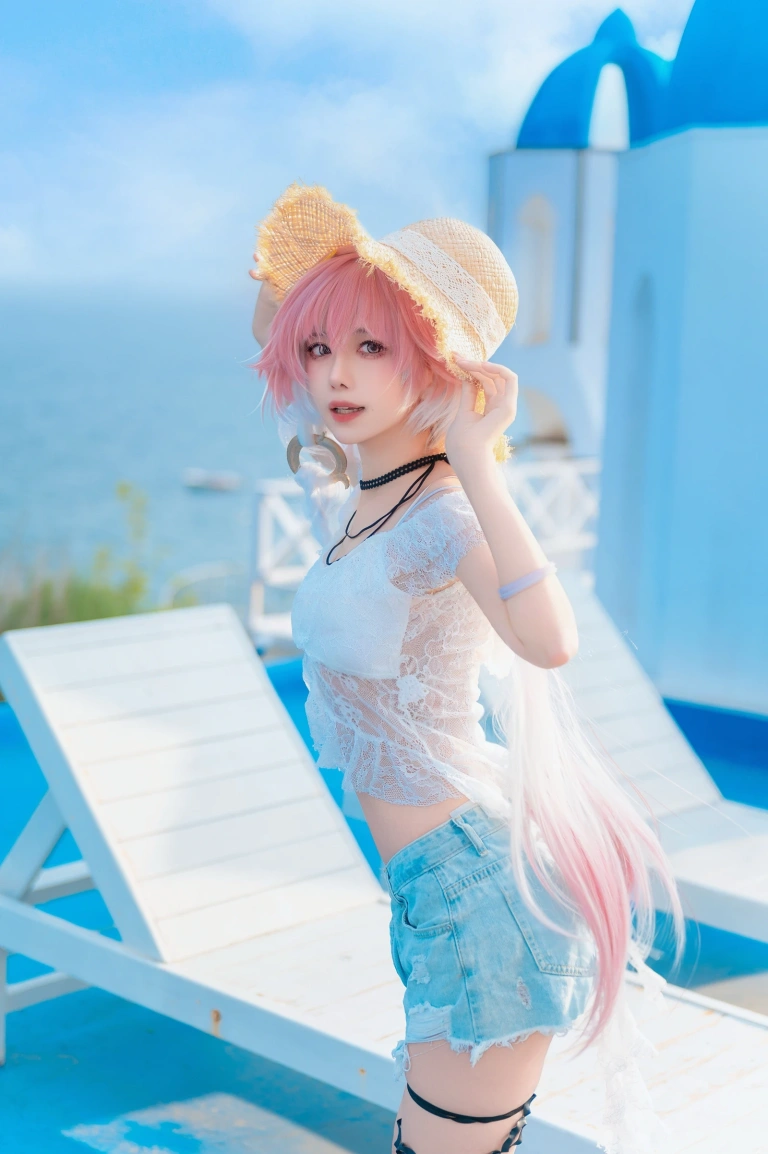 Shika小鹿鹿《鸣潮 长离同人》主题写真：22张全套美图