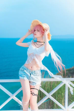 Shika小鹿鹿《鸣潮 长离同人》主题写真：22张全套美图