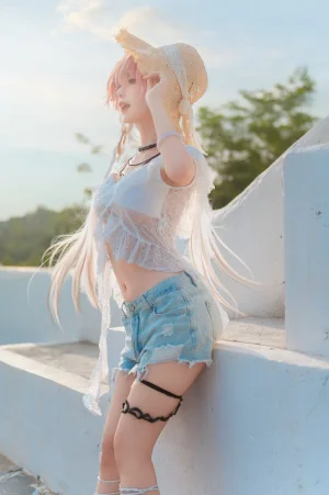 Shika小鹿鹿《鸣潮 长离同人》主题写真：22张全套美图