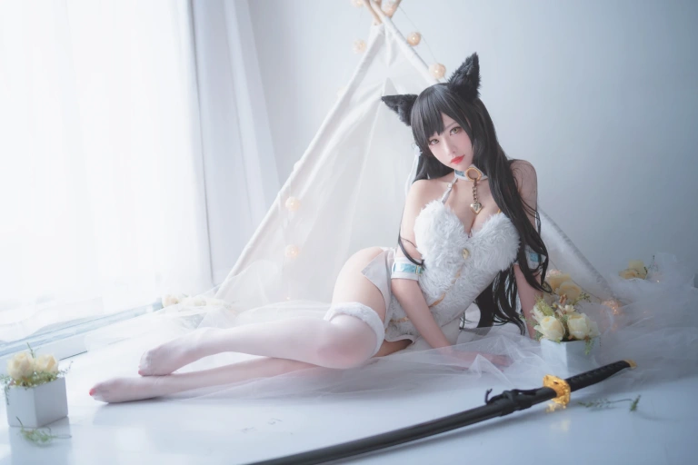 Shika小鹿鹿《爱宕 同人福利》主题写真：30张全套美图