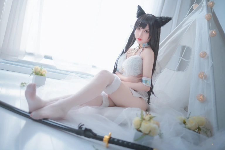 Shika小鹿鹿《爱宕 同人福利》主题写真：30张全套美图