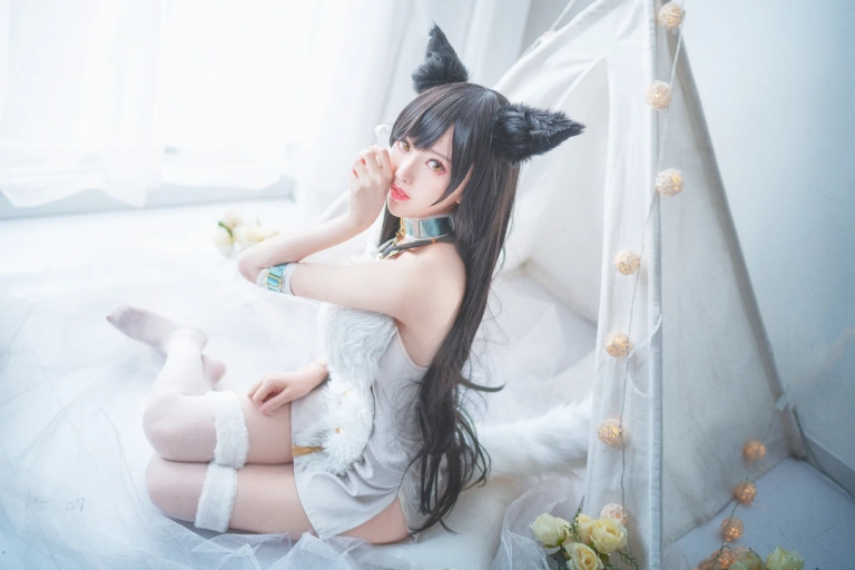 Shika小鹿鹿《爱宕 同人福利》主题写真：30张全套美图