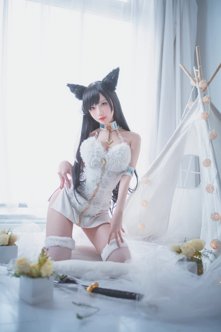 Shika小鹿鹿《爱宕 同人福利》主题写真：30张全套美图