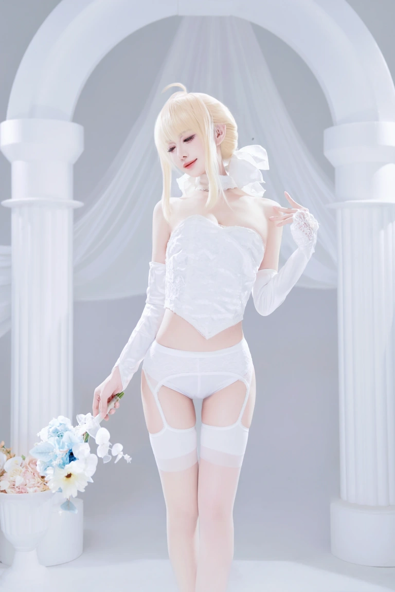Shika小鹿鹿《Saber花嫁》主题写真：22张全套美图
