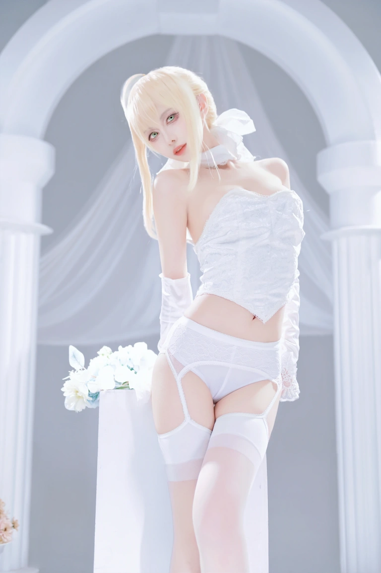 Shika小鹿鹿《Saber花嫁》主题写真：22张全套美图