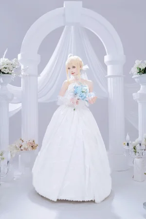 Shika小鹿鹿《Saber花嫁》主题写真：22张全套美图