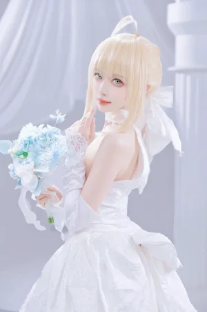 Shika小鹿鹿《Saber花嫁》主题写真：22张全套美图