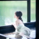 Shika小鹿鹿《江南水色》主题写真：65张全套美图，含3个视频