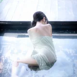 Shika小鹿鹿《江南水色》主题写真：65张全套美图，含3个视频