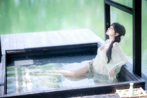 Shika小鹿鹿《江南水色》主题写真：65张全套美图，含3个视频