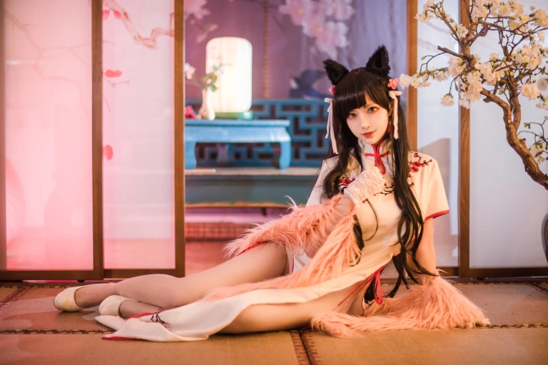 Shika小鹿鹿《爱宕旗袍》主题写真：30张全套美图