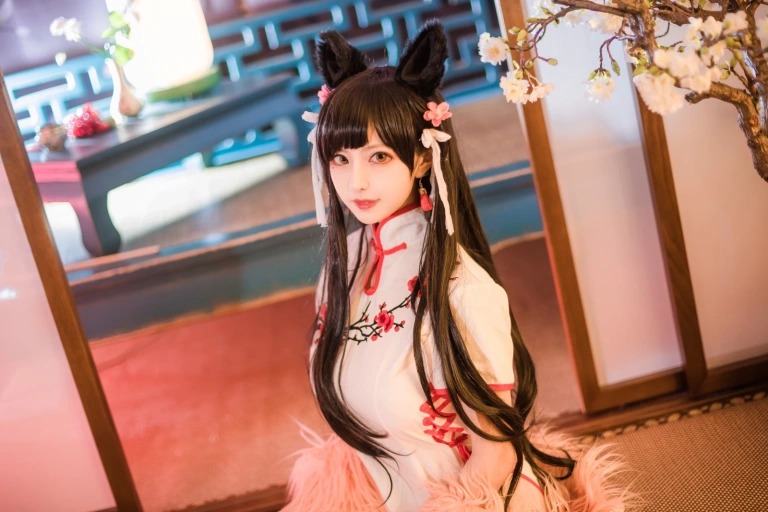 Shika小鹿鹿《爱宕旗袍》主题写真：30张全套美图