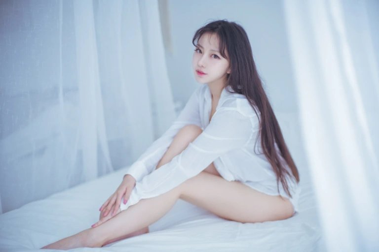 Shika小鹿鹿《白衬衣》主题写真：13张全套美图