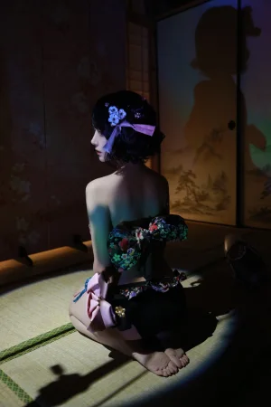 Shika小鹿鹿《北斋泳装》主题写真：21张全套美图