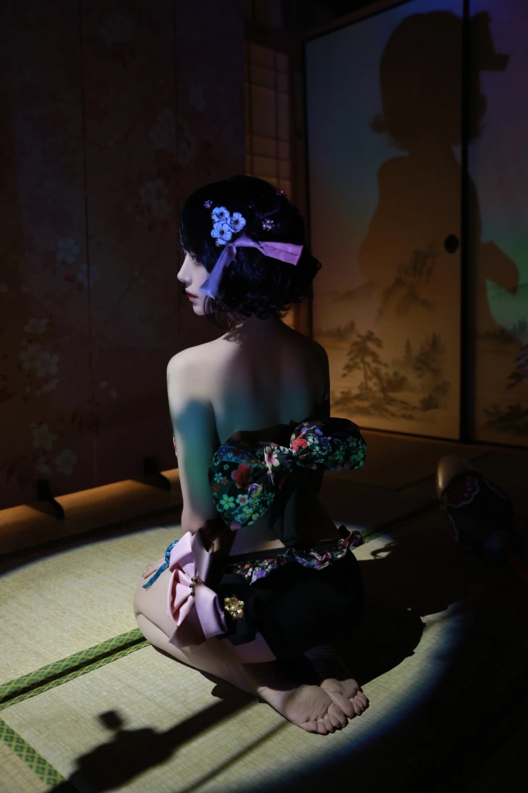 Shika小鹿鹿《北斋泳装》主题写真：21张全套美图