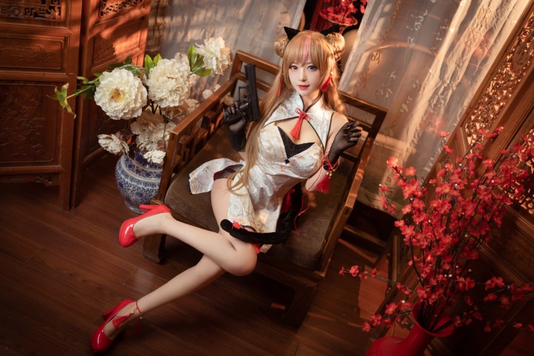 Shika小鹿鹿《蜂糖花》主题写真：20张全套美图