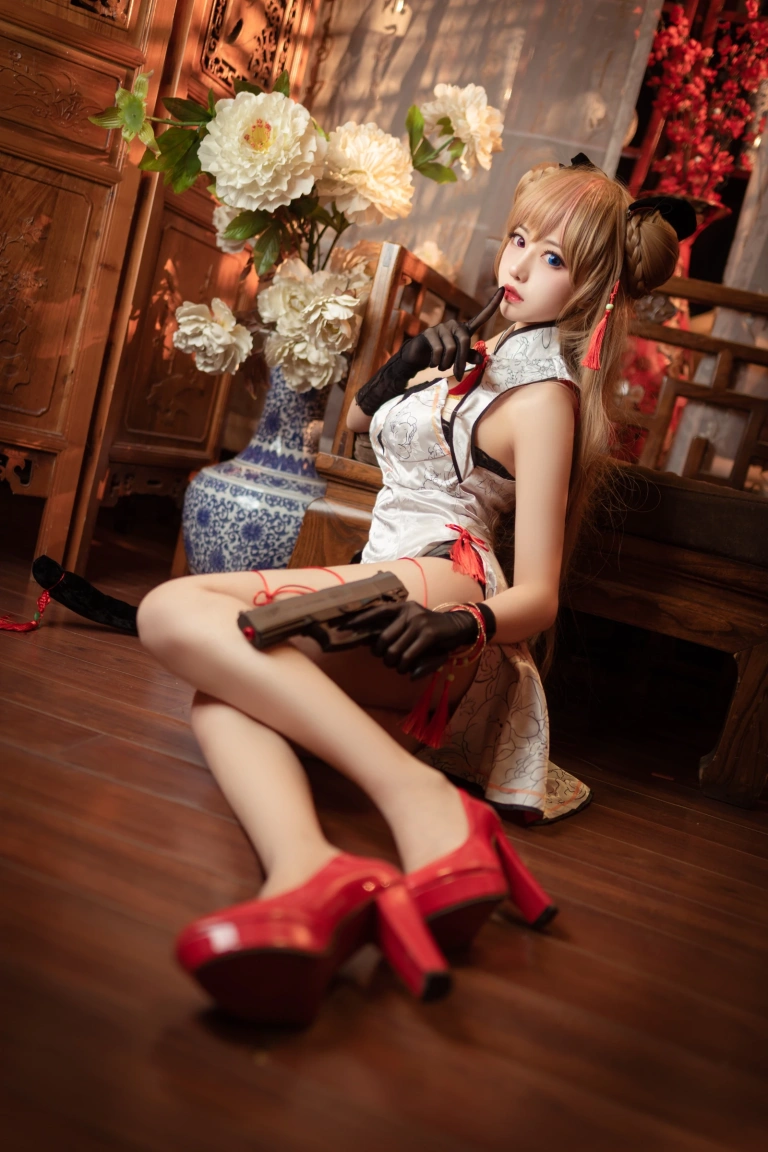 Shika小鹿鹿《蜂糖花》主题写真：20张全套美图