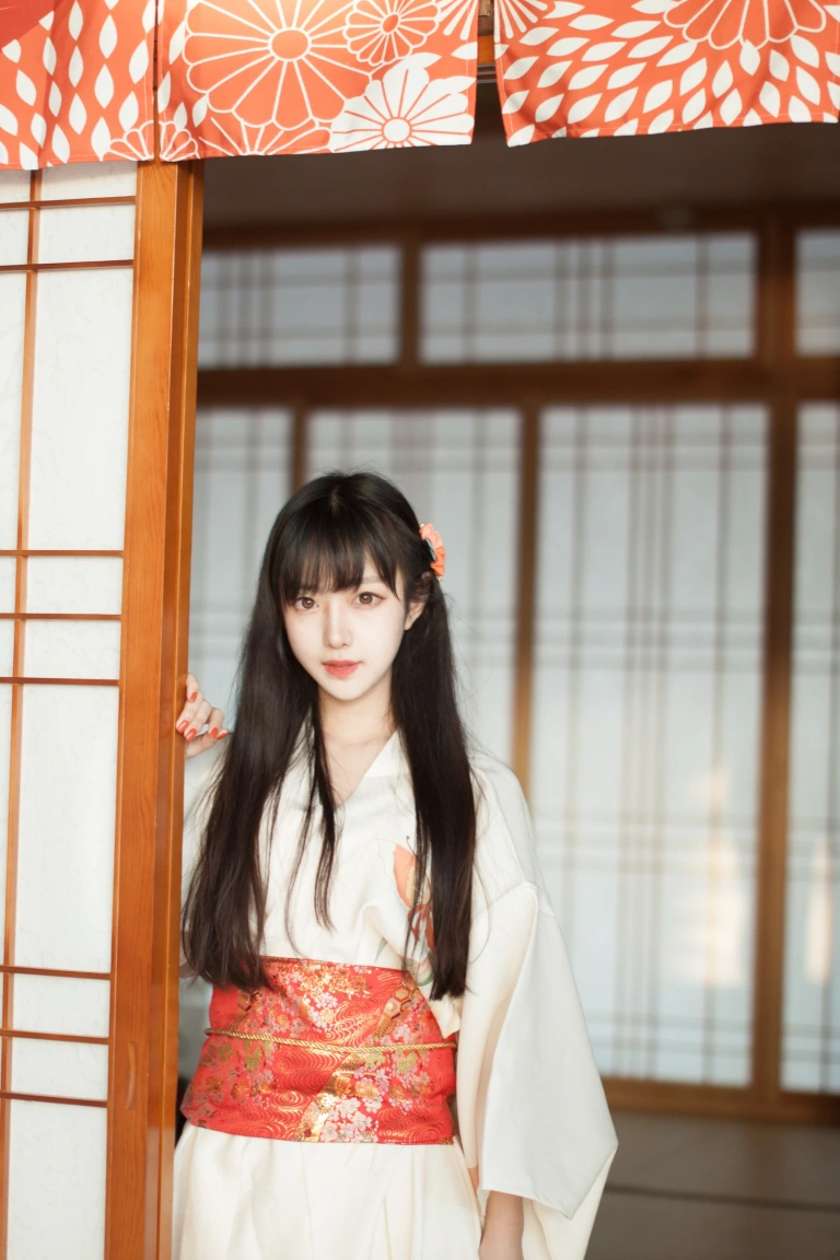 Shika小鹿鹿《和服》主题写真：19张全套美图