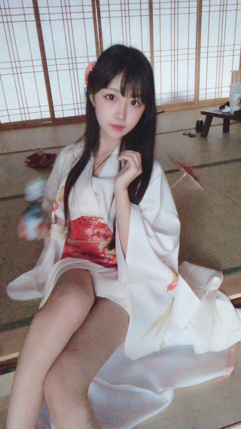 Shika小鹿鹿《和服》主题写真：19张全套美图