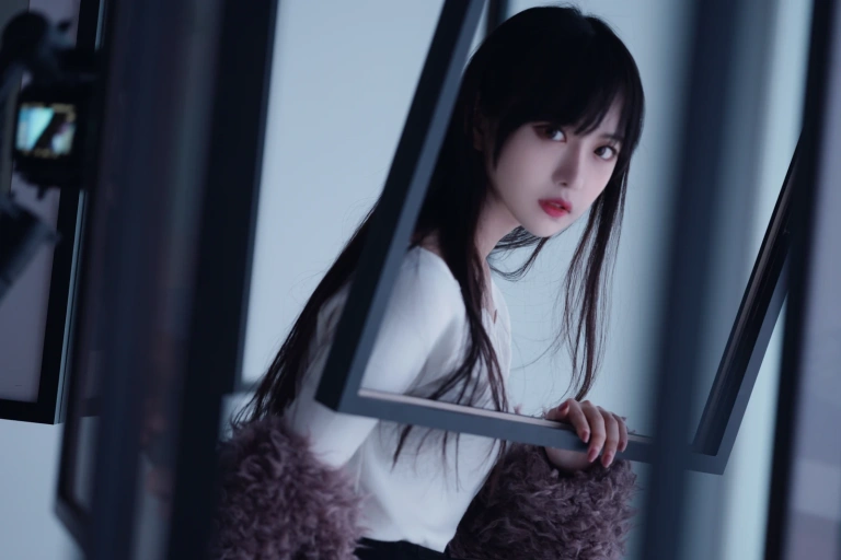Shika小鹿鹿《街拍》主题写真：31张全套美图