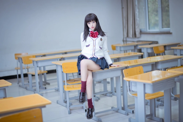 Shika小鹿鹿《六花》主题写真：10张全套美图