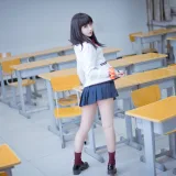 Shika小鹿鹿《六花》主题写真：10张全套美图