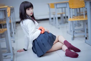 Shika小鹿鹿《六花》主题写真：10张全套美图