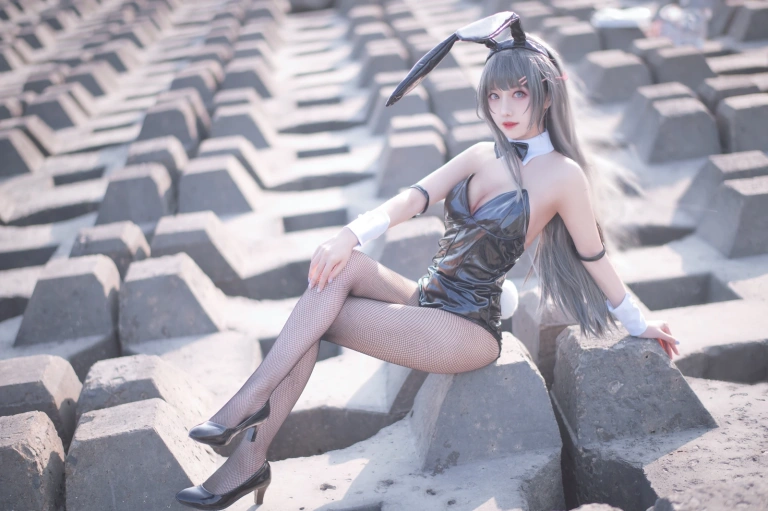 Shika小鹿鹿《麻衣学姐》主题写真：18张全套美图