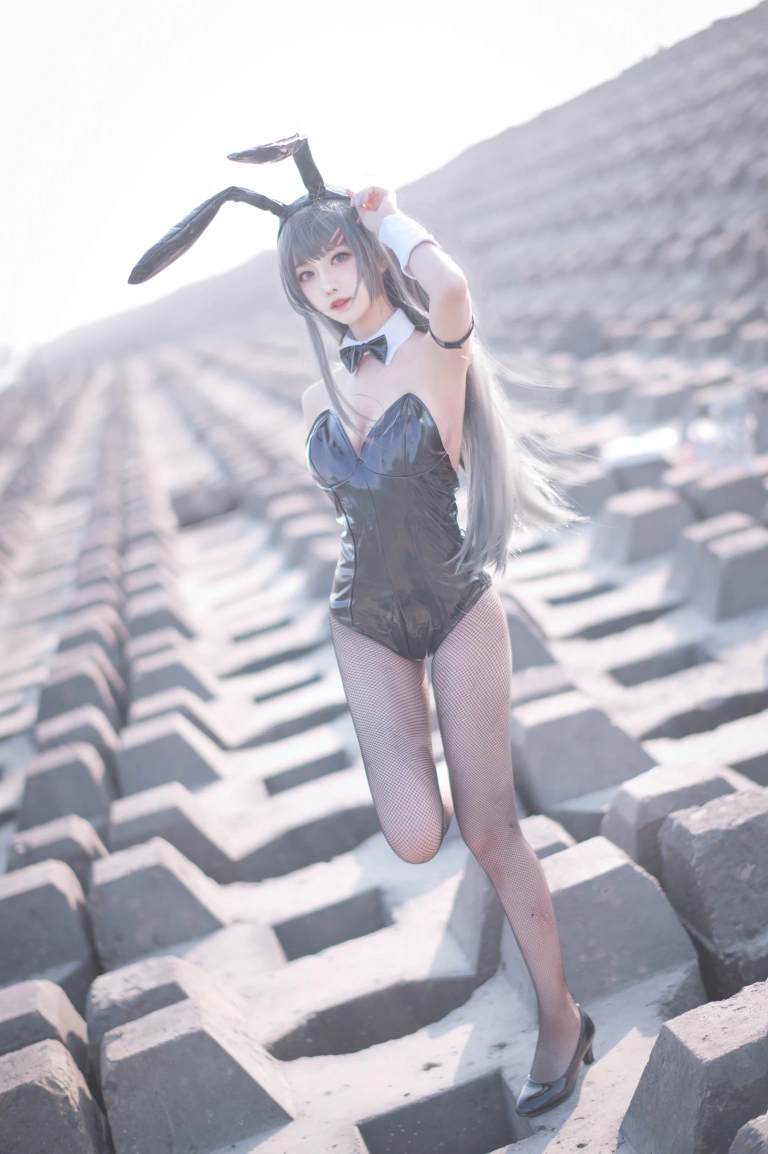 Shika小鹿鹿《麻衣学姐》主题写真：18张全套美图