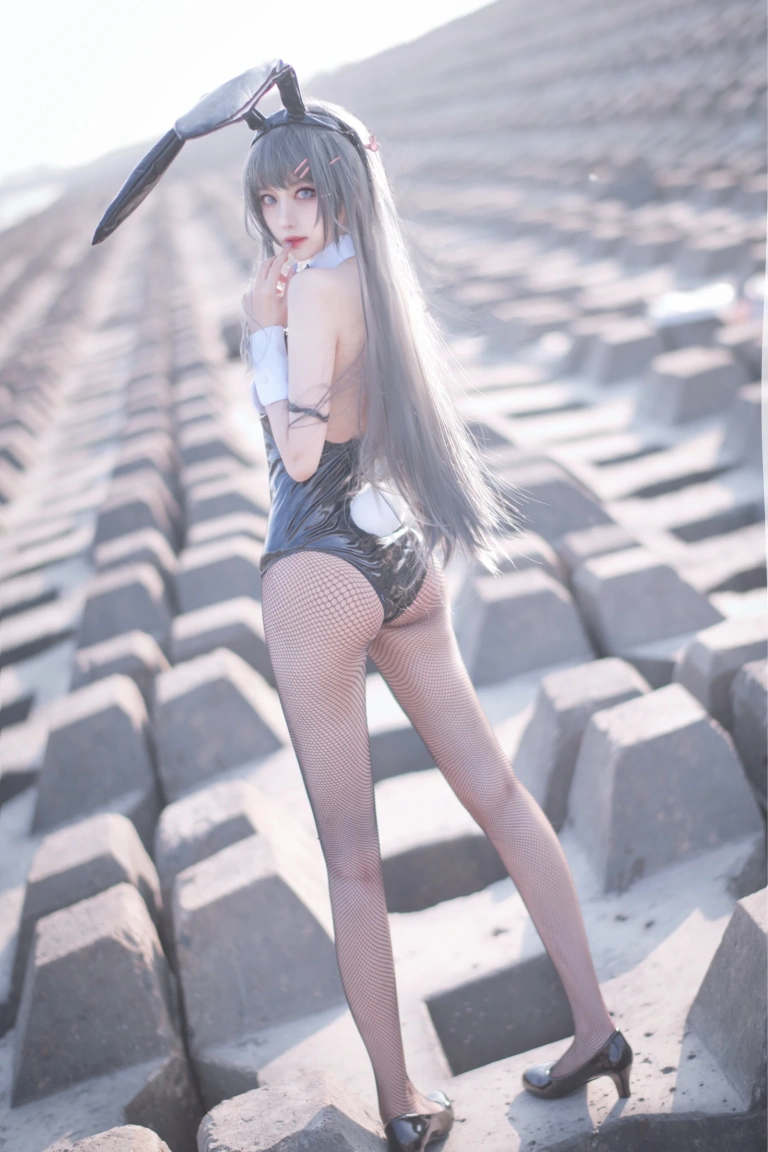 Shika小鹿鹿《麻衣学姐》主题写真：18张全套美图